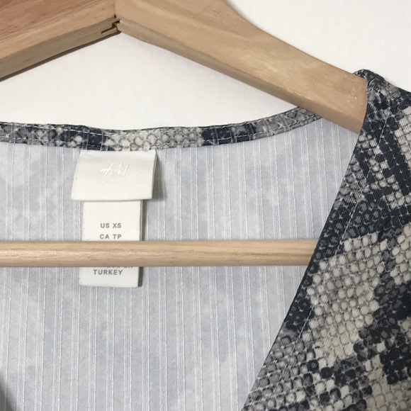 H&M Gray Snakeskin Bodysuit XS [SOLD] - Picture 4 of 8